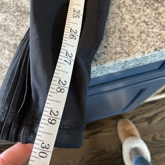 Black lululemon leggings - Picture 6 of 7